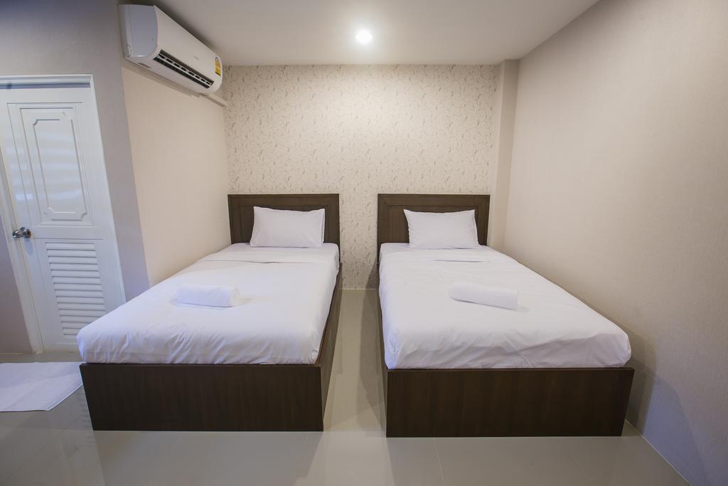 The Sleep Phang-Nga Bilik gambar